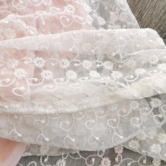 12 MONTHS CATHERINE MALANDRINO Floral Lace Dress EUC - Picture 4 of 5